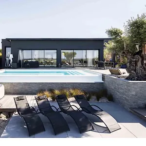 Le Luxury Séné